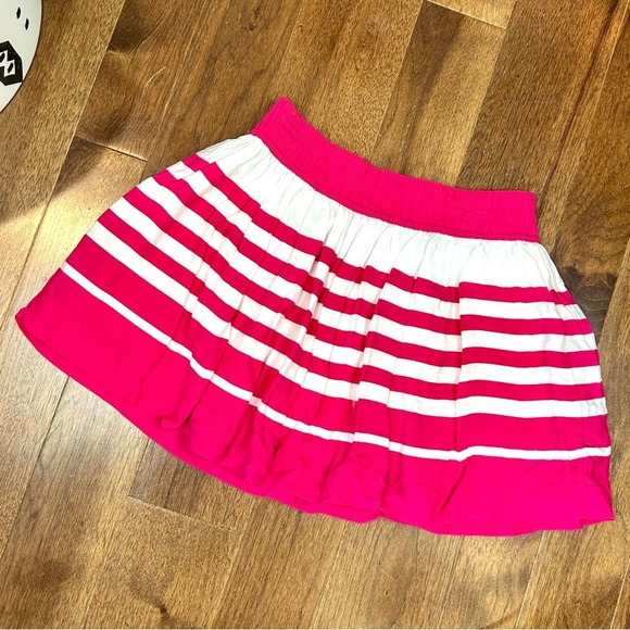 Hollister Bright Pink Preppy Summer Skirt - Picture 2 of 2